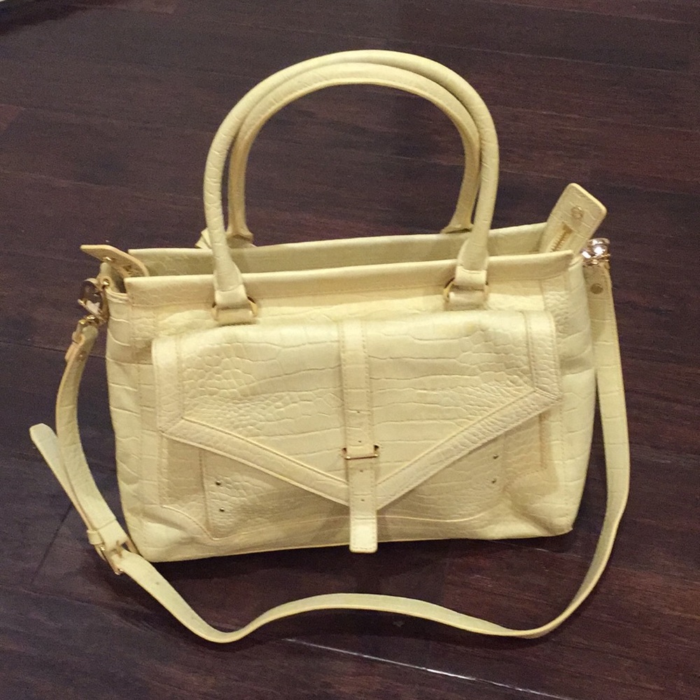 Tory Burch - 797 Large Top Zip Satchel